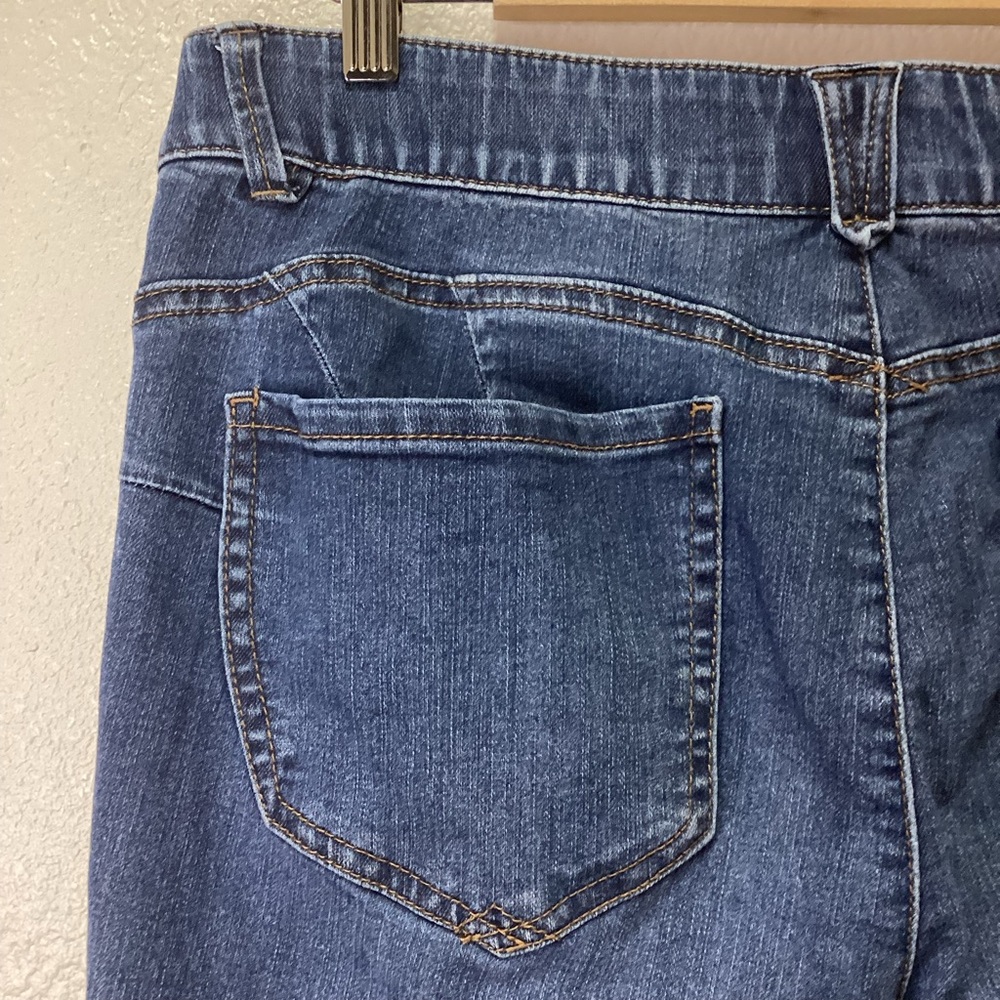 Democracy "Ab"solution Cuffed Indigo Ankle jeans - Picture 9 of 16